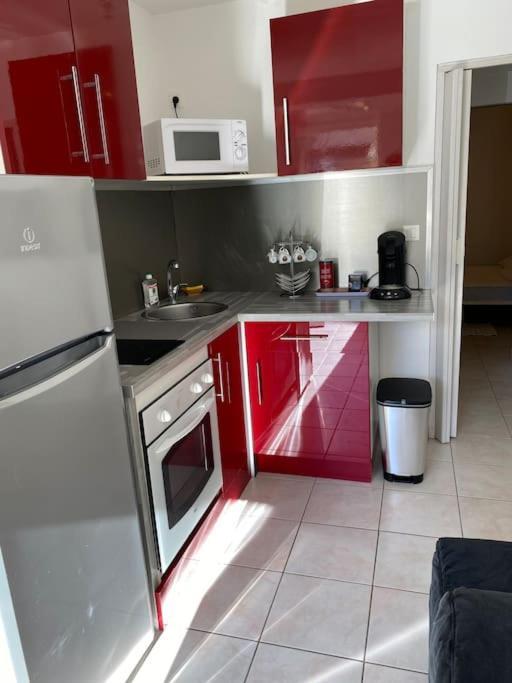 Appartement Proche De La Plage Saint-Pierre-la-Mer  Luaran gambar