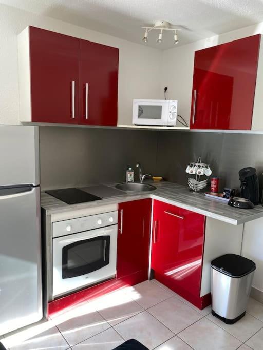 Appartement Proche De La Plage Saint-Pierre-la-Mer  Luaran gambar