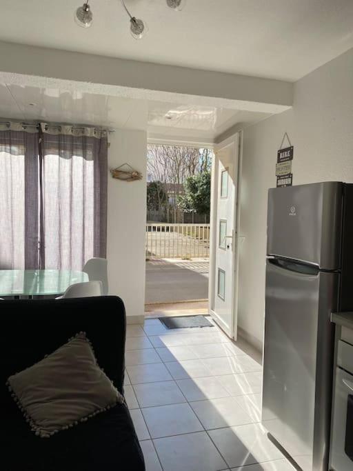 Appartement Proche De La Plage Saint-Pierre-la-Mer  Luaran gambar